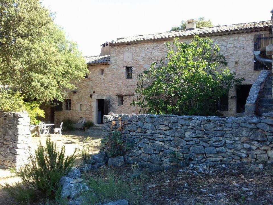 Le Jas Des Aiguiers Saint-Saturnin-d'Apt Exterior foto